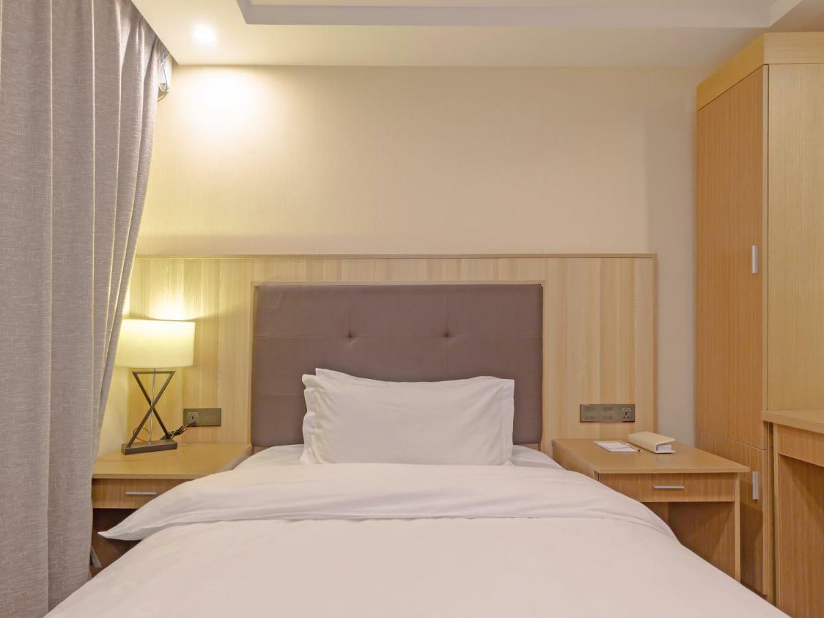 ECHARM HOTEL Shanghai Hongqiao Bagian luar foto